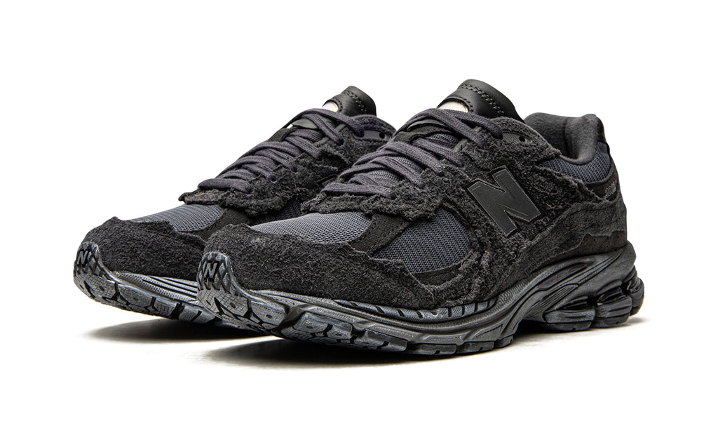 New Balance 2002R Protection Pack Sneakers - Black & Charcoal with Raw-Edge Overlays