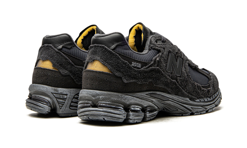 New Balance 2002R Protection Pack Sneakers - Black & Charcoal with Raw-Edge Overlays