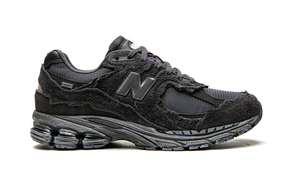 New Balance 2002R Protection Pack Sneakers - Black & Charcoal with Raw-Edge Overlays