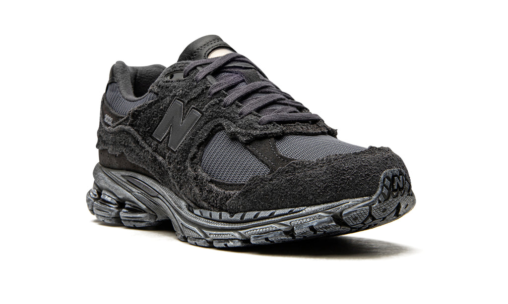 New Balance 2002R Protection Pack Sneakers - Black & Charcoal with Raw-Edge Overlays