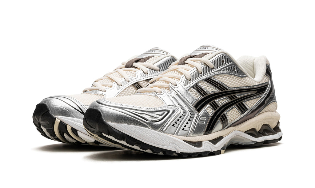 ASICS GEL-Kayano 14 Sneakers in Cream & Silver