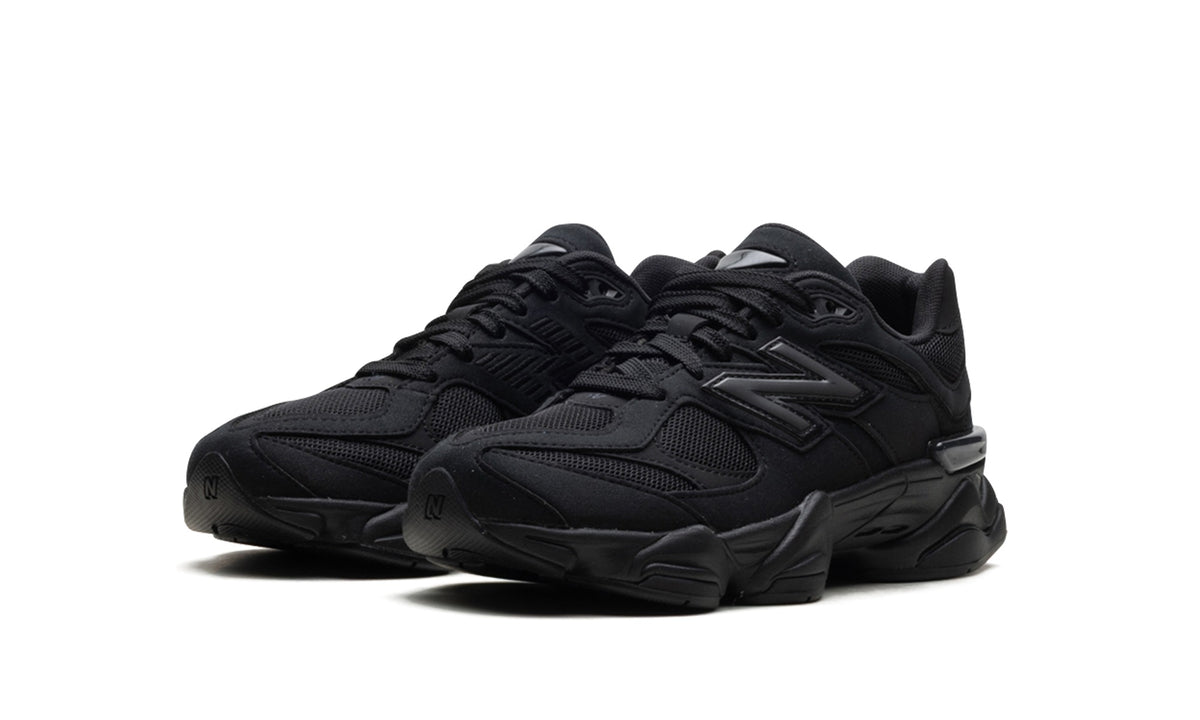 New Balance 9060 GS Sneakers in Triple Black