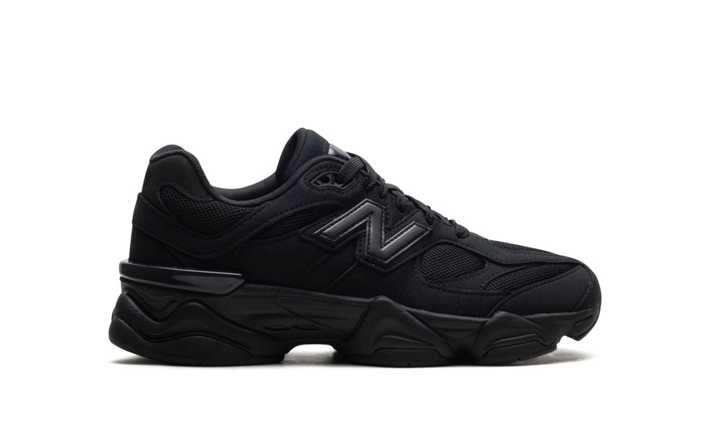 New Balance 9060 GS Sneakers in Triple Black