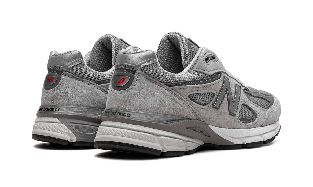 New Balance 990v4 Sneakers - Grey Mesh & Suede-Style Panels