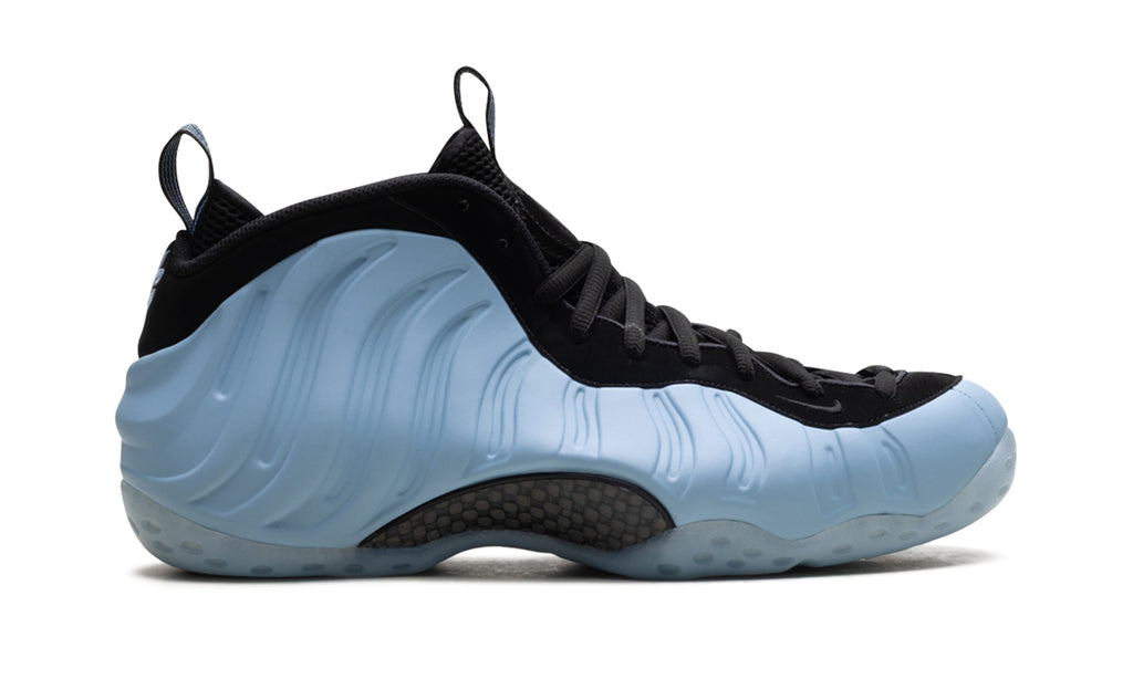 Nike Air Foamposite One Basketball Shoes - Light Blue and Black