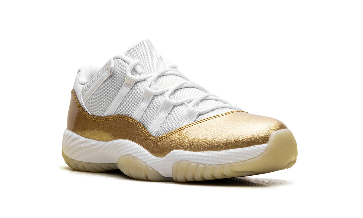 Air Jordan 11 Retro Low Sneakers - White & Metallic Gold