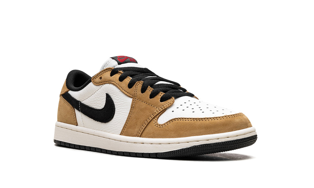 Air Jordan 1 Low Sneakers – Tan, White & Black