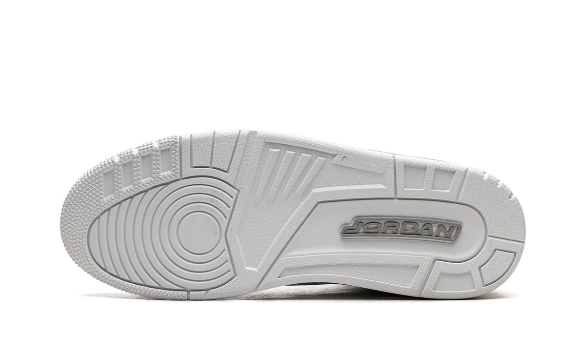 Air Jordan 3 Sneakers – White & Silver Grey