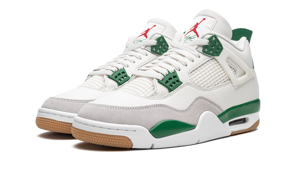 Nike SB x Air Jordan 4 Retro “Pine Green” Sneakers – White, Light Grey, Green & Gum