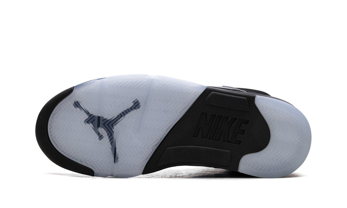 Air Jordan 5 Sneakers – Black & Metallic Silver