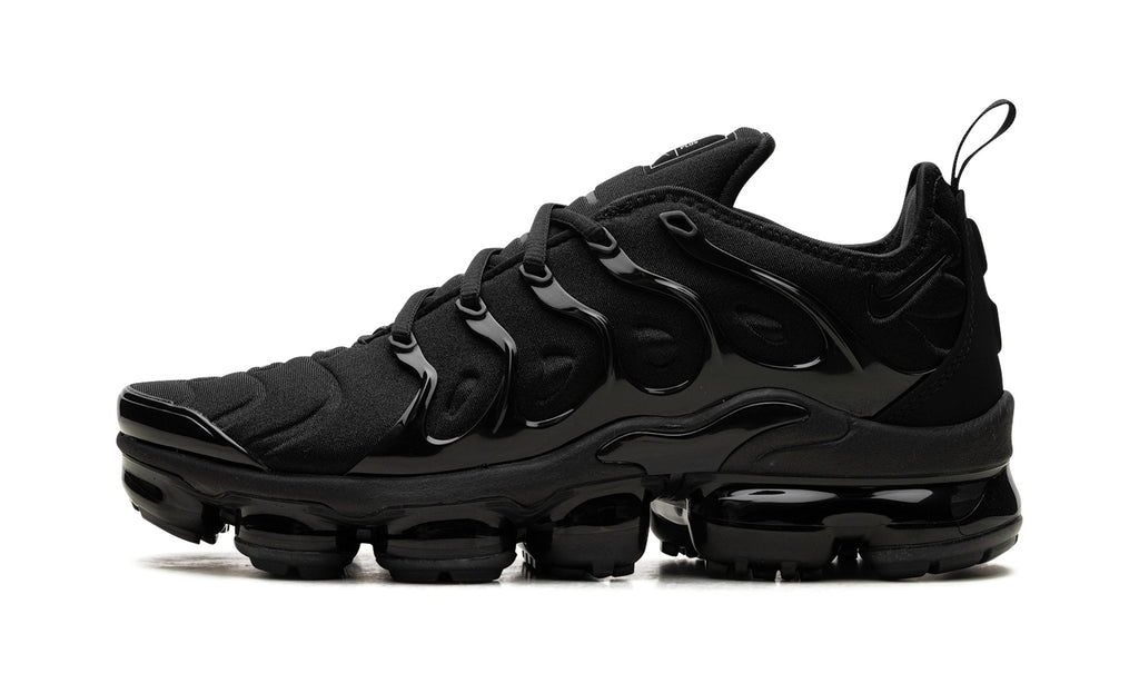 Nike Air VaporMax Plus Sneakers - All Black with Glossy Cage and Visible Air Sole