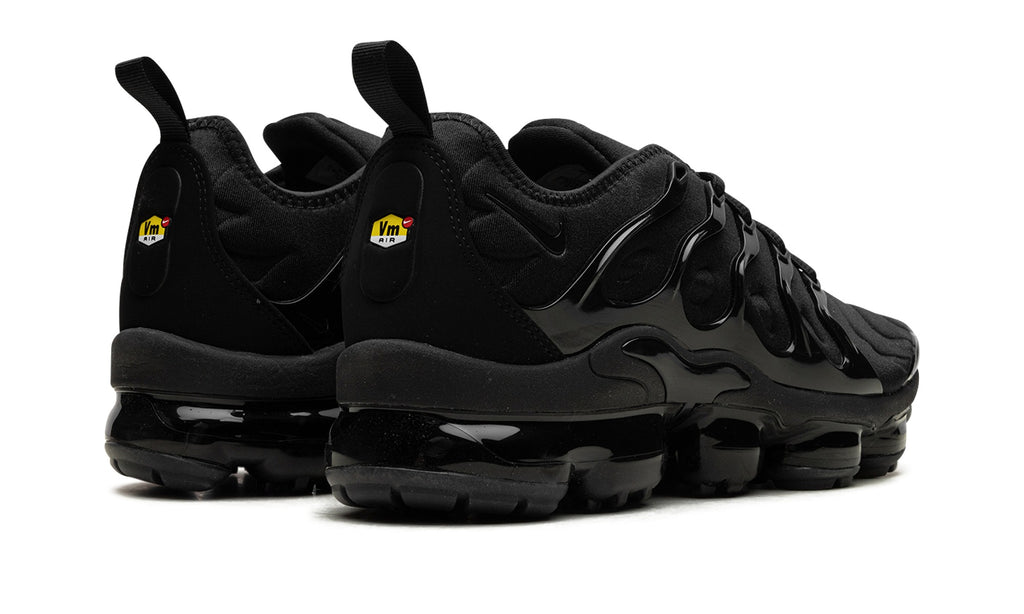 Nike Air VaporMax Plus Sneakers - All Black with Glossy Cage and Visible Air Sole