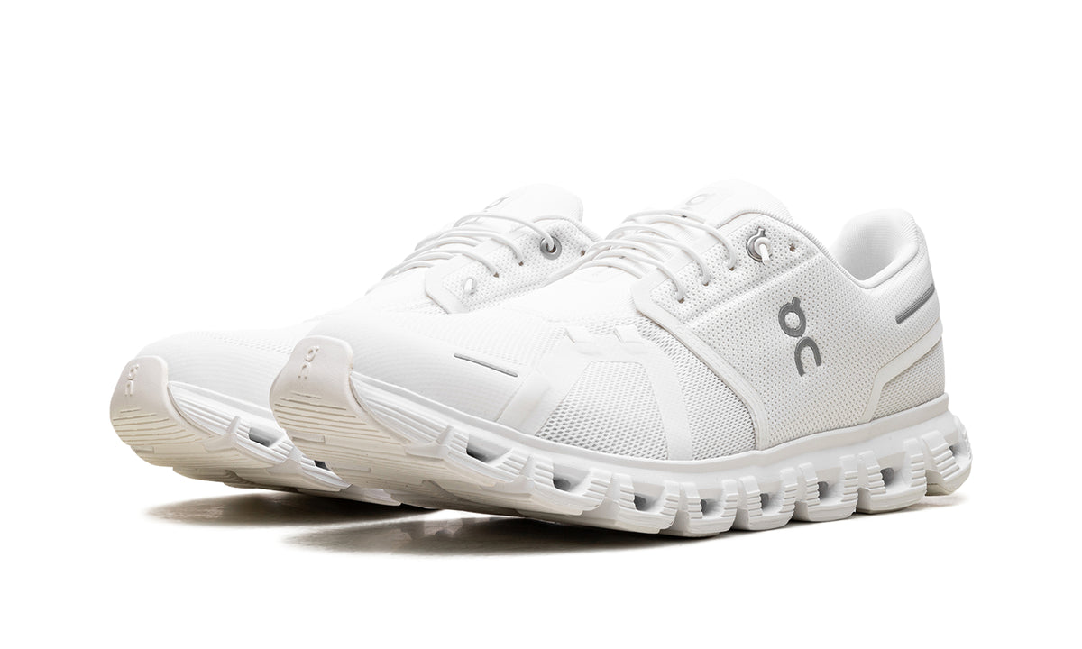 On Cloud 6 Sneakers - White & Light Gray