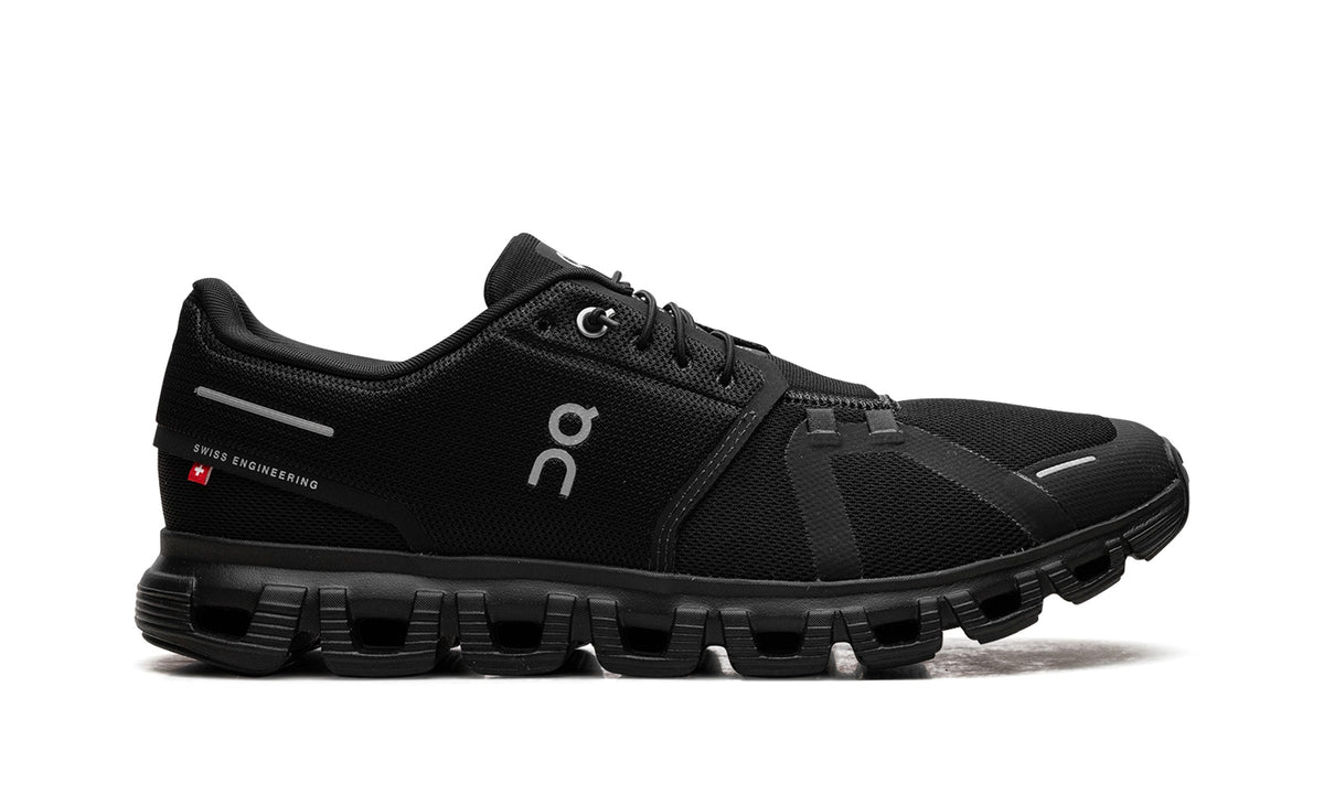 On Cloud 6 Sneakers in Triple Black