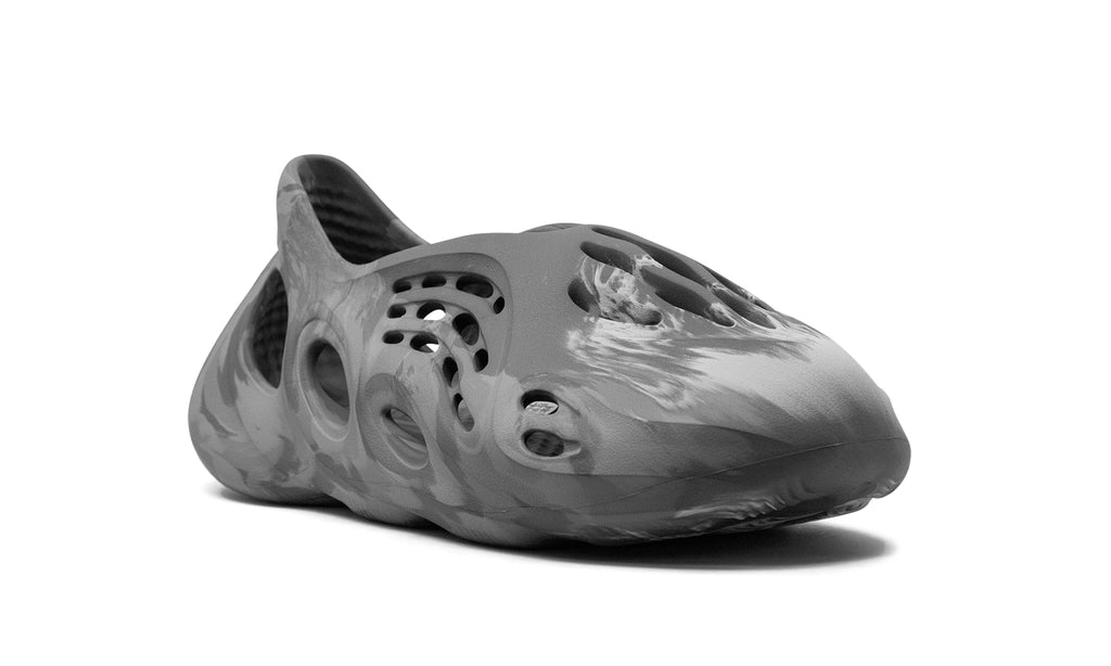 Yeezy Foam Runner Slip-On Shoes - Marbled Grey with Sculpted Cutouts