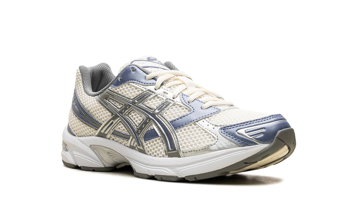ASICS GEL-1130 Sneakers in Cream & Blue-Grey