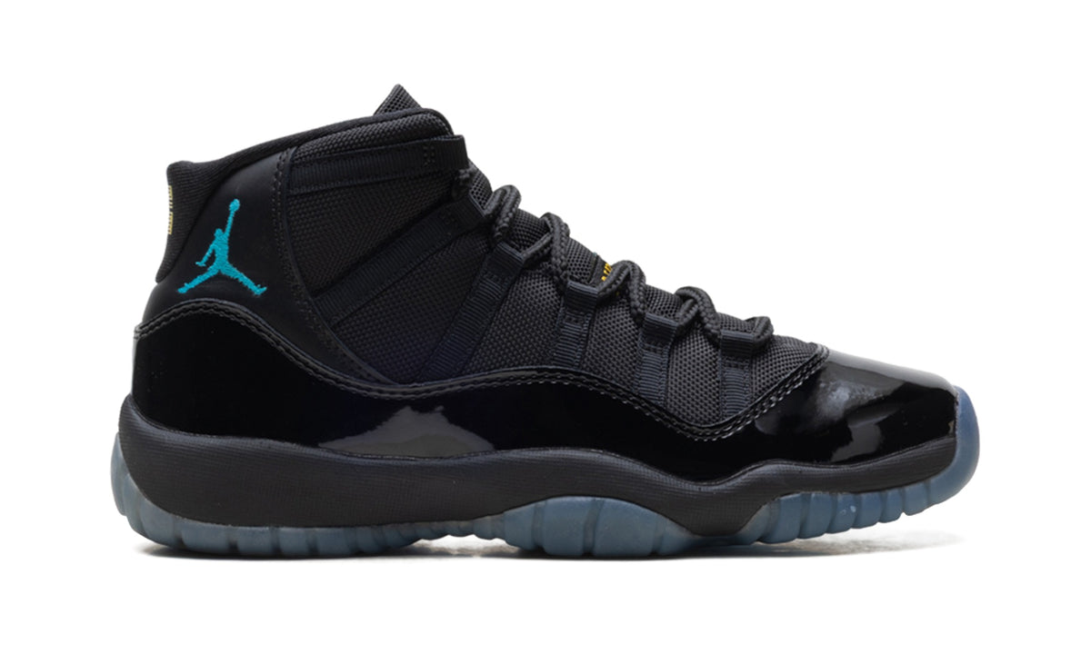 Air Jordan 11 High-Top Sneakers – Black & Blue