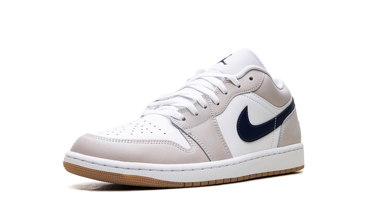 Jordan Off-White Low-Top Sneakers with Beige Overlays