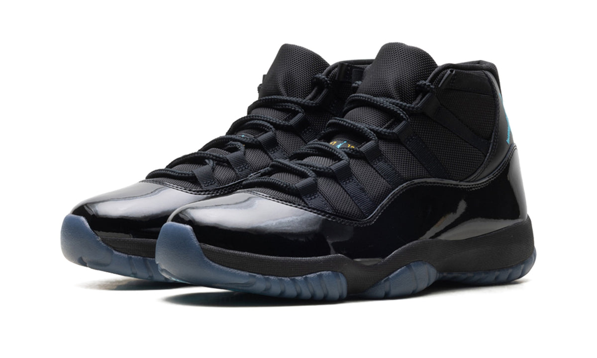 Air Jordan 11 Sneakers – Black & Blue
