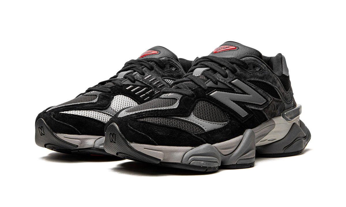 New Balance 9060 Sneakers – Black & Grey