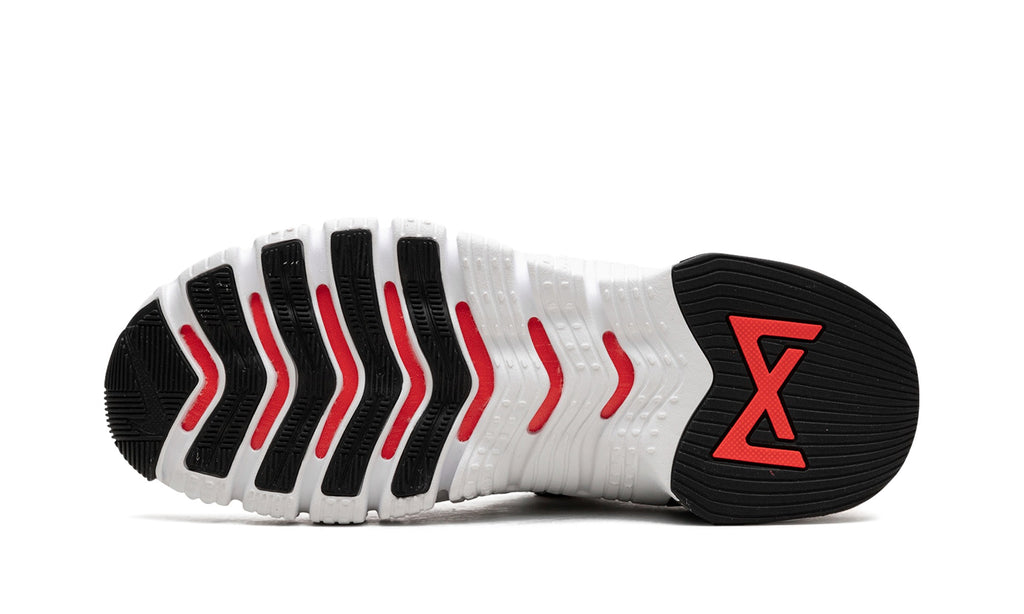 Nike Free Metcon 5 Sneakers – White, Red & Black