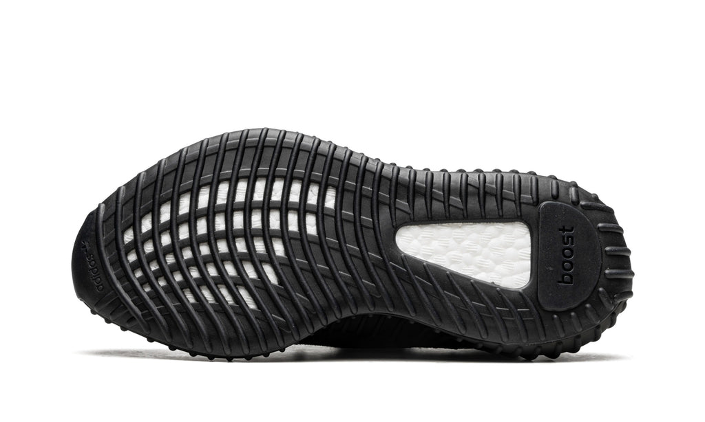 Yeezy 350 V2 Sneakers – Black