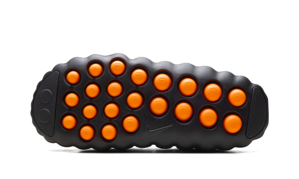 Nike Slip-On Mules - Black & Orange