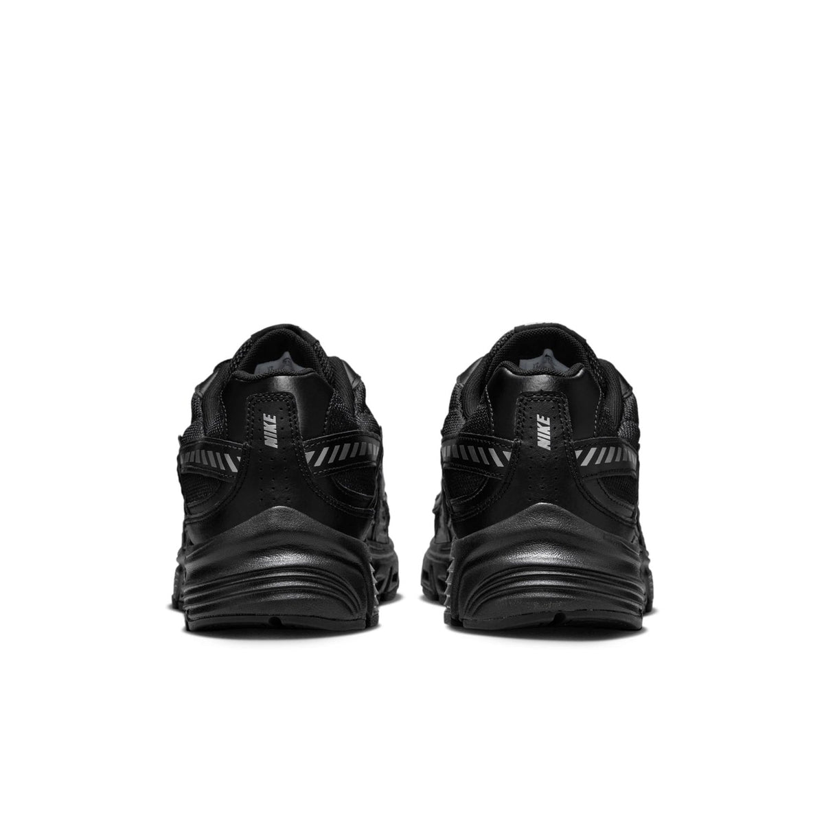 Nike Initiator Sneakers – Black & Silver