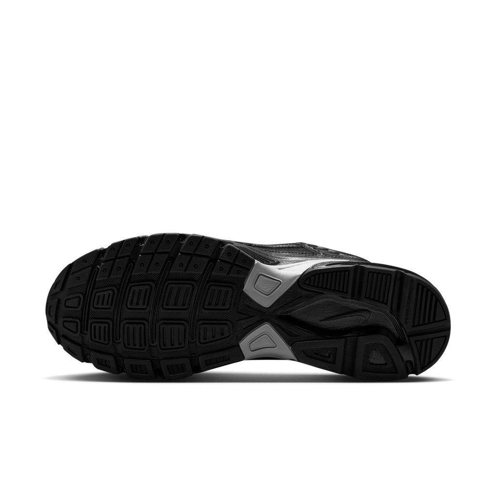 Nike Initiator Sneakers – Black & Silver