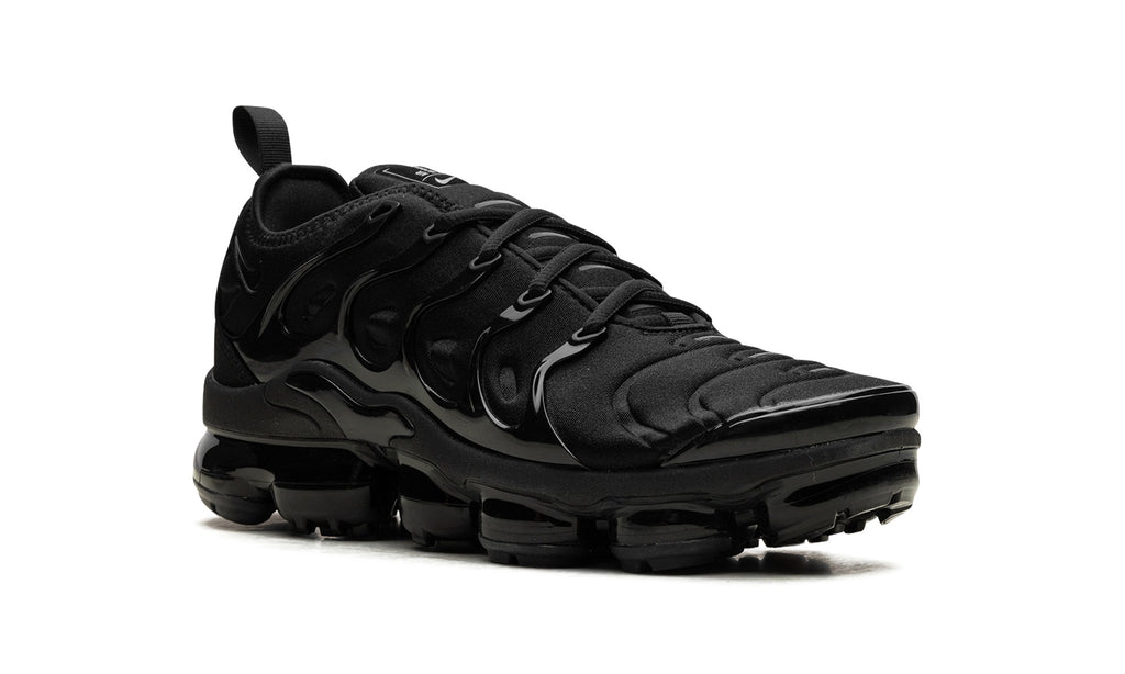 Nike Air VaporMax Plus Sneakers – Triple Black