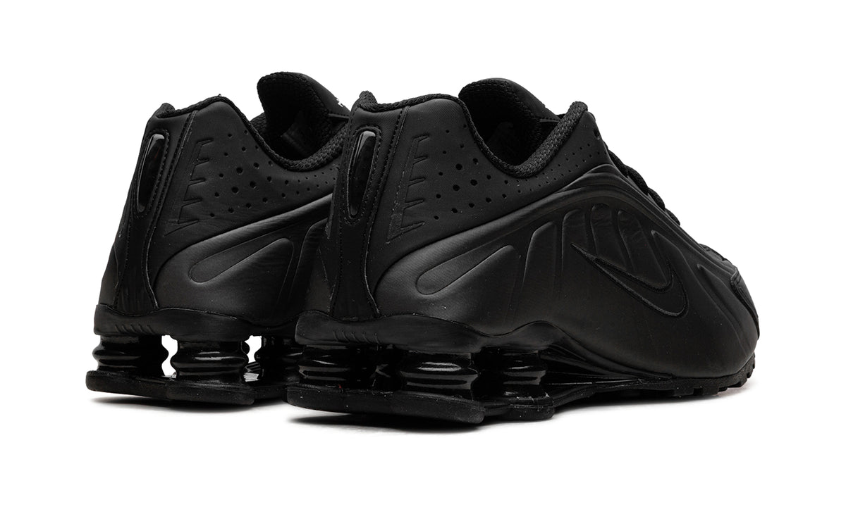 Nike Shox R4 Sneakers - All Black with Four-Column Heel Design