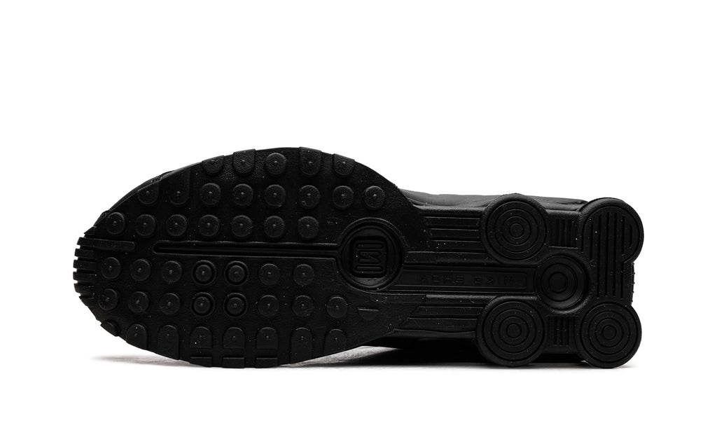 Nike Shox R4 Sneakers - All Black with Four-Column Heel Design