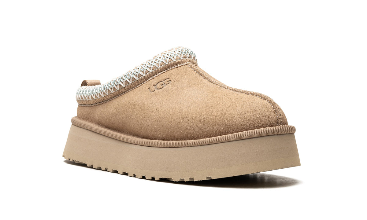UGG Tazz Platform Slippers – Sand Beige