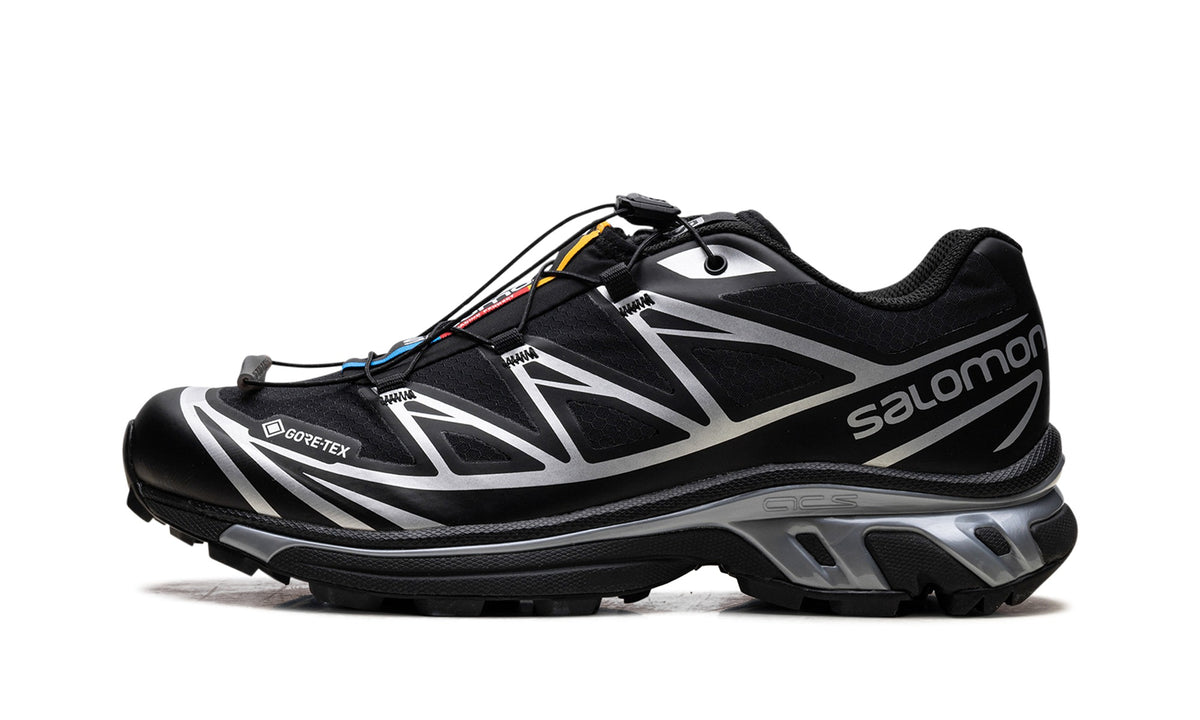 Salomon XT-6 GORE-TEX Sneakers in Black & Silver