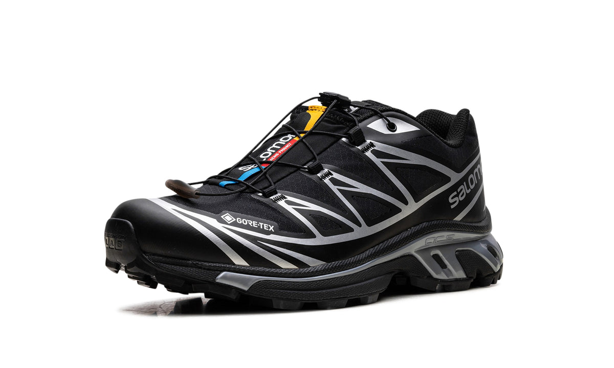 Salomon XT-6 GORE-TEX Sneakers in Black & Silver