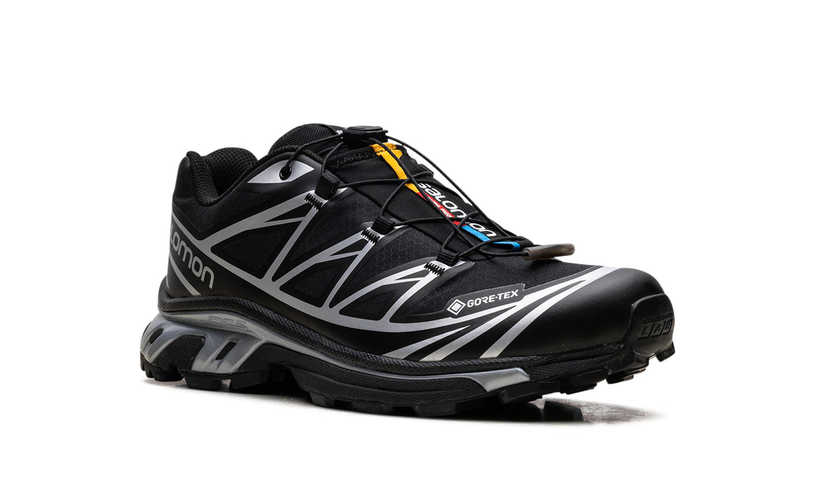 Salomon XT-6 GORE-TEX Sneakers in Black & Silver