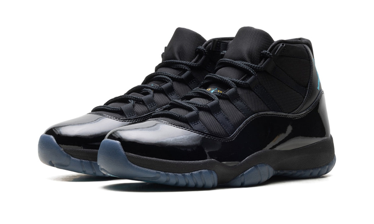 Air Jordan 11 Sneakers – Black & Blue